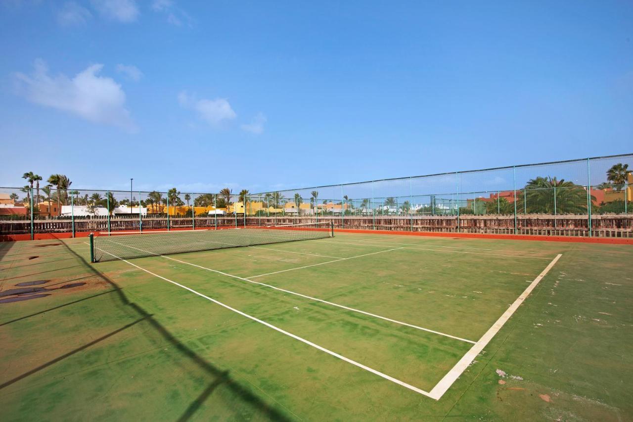 Вилла Oasis Tamarindo Sport E Relax Коральео Экстерьер фото